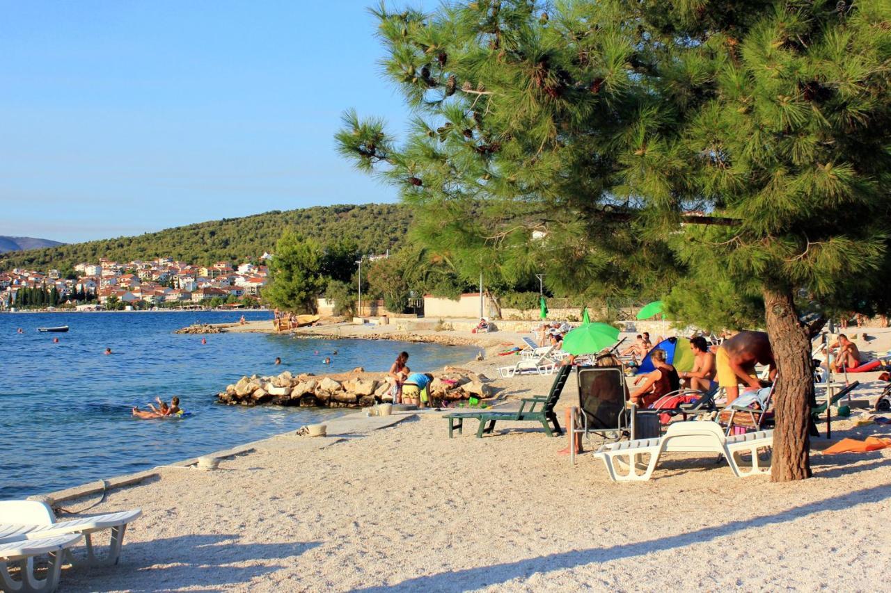 Apartments By The Sea Trogir - 15011 Εξωτερικό φωτογραφία