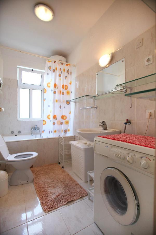Apartments By The Sea Trogir - 15011 Εξωτερικό φωτογραφία